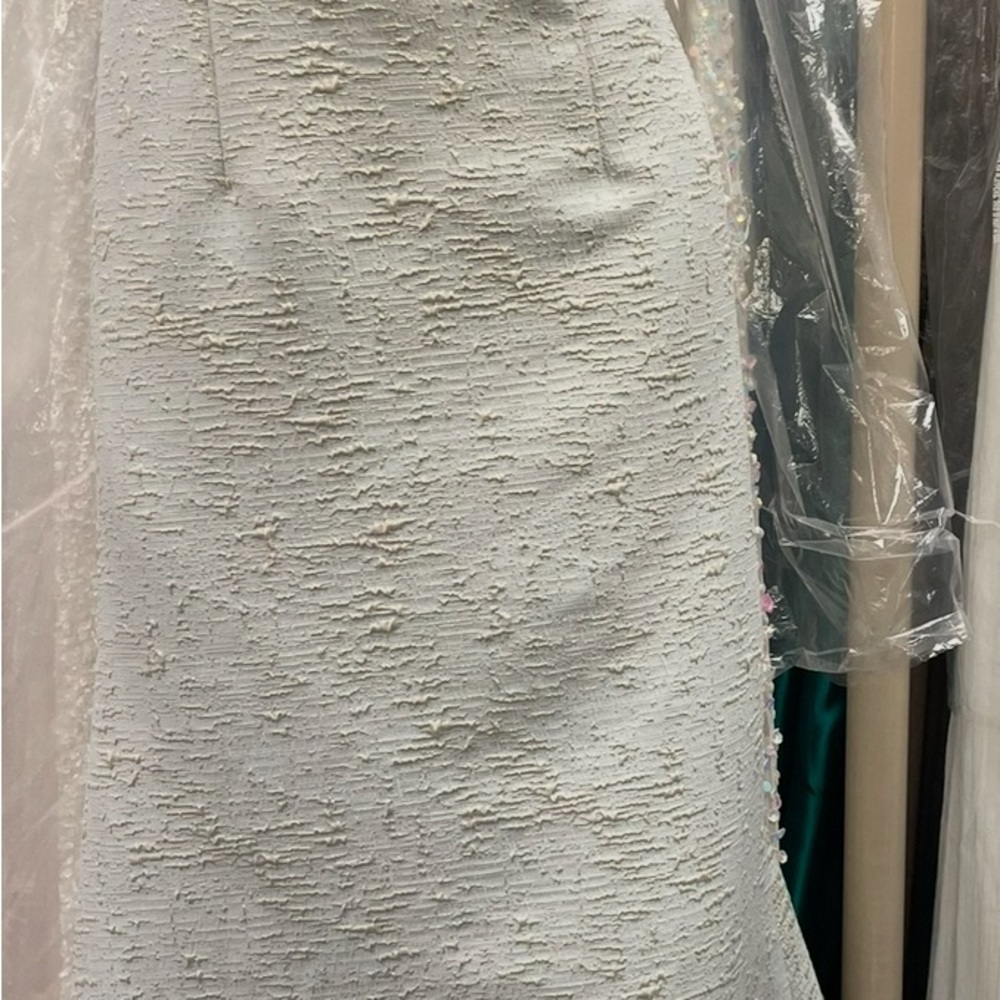 Elegant Alyce Paris Aqua Gold Textured Gown. Never worn. Smoke free home - Picture 2 of 13